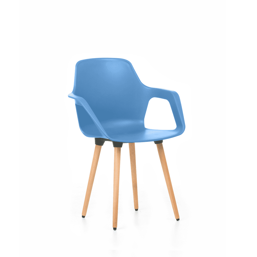 cadeira 14.7 com pés em madeira e assento plástico móveis riccó