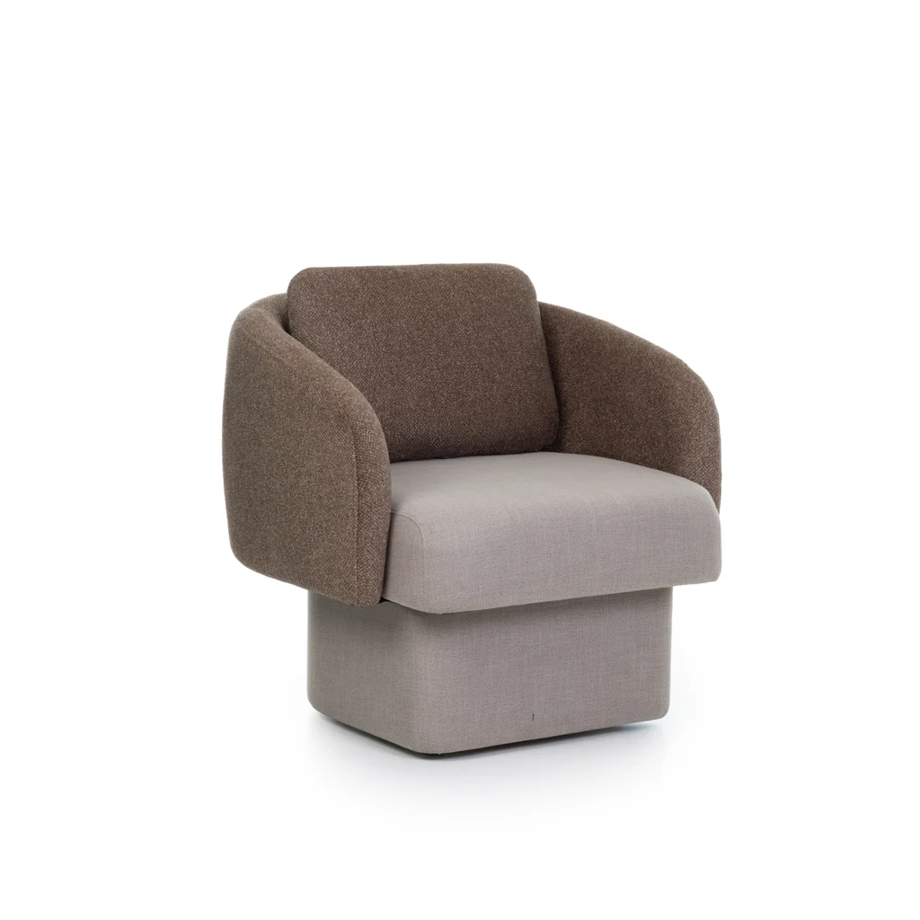 Poltrona Milo – Base estofada