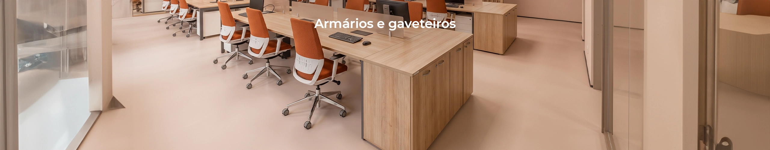 Armários e gaveteiros